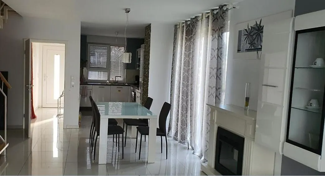 Apartman Geschaeftsreise Oder Urlaubsfeeling, Perfekte Outdoor Lage, Langzeit Bevorzugt Gerne Anfragen Hamburg